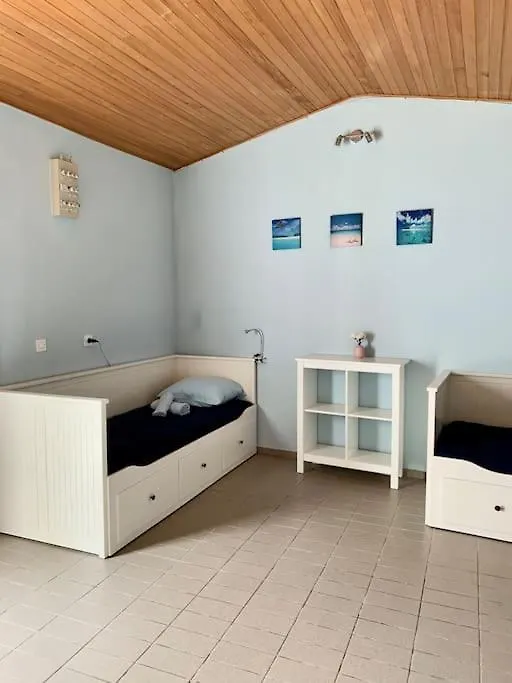Sunny Grandma'S Garden Apartment Baska  Croatia