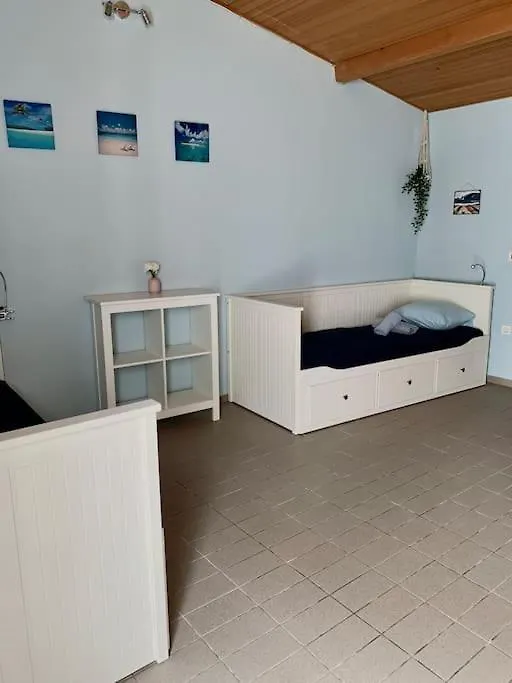 Sunny Grandma'S Garden Apartment Baska  Croatia